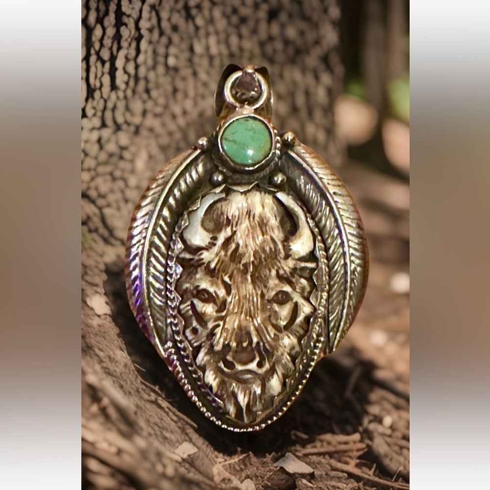 Hand Carved Bone Pendant,Bison Face Art,Green Turquoise & Silver,3”inch,26grams - Picture 3 of 9